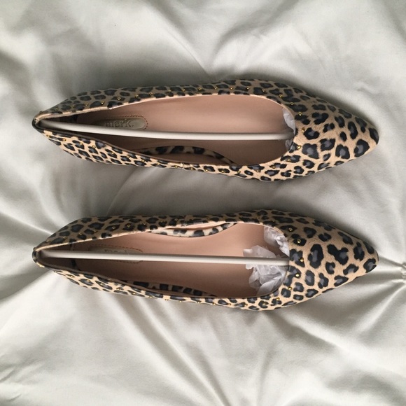 NWT Avon Mark Leather Leopard Print Flats - Picture 5 of 8